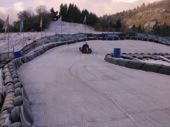 Ice Racing Kart